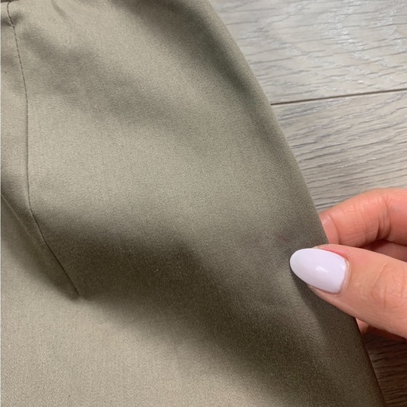 REISS Rakele Front Pleat Khaki Dress - Picture 13 of 16